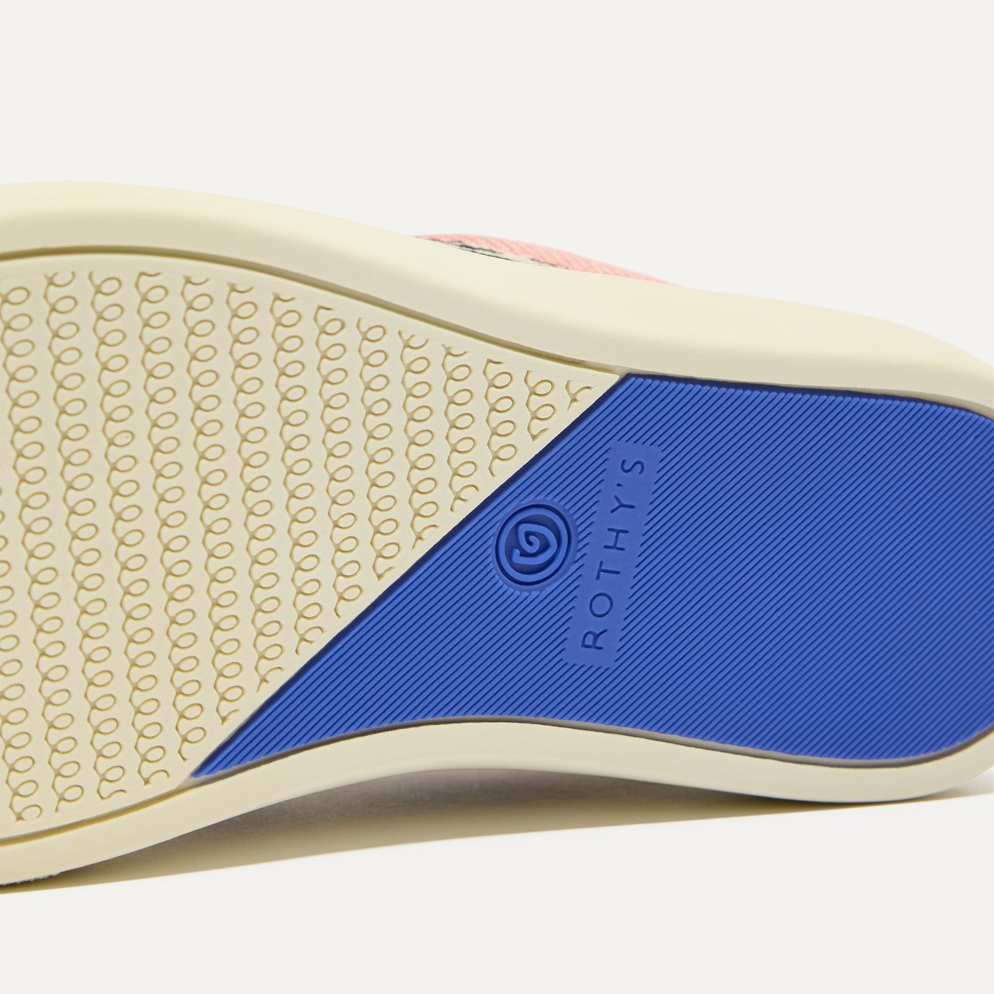 The Kids Strap Sneaker - Cat Blush - Image 8
