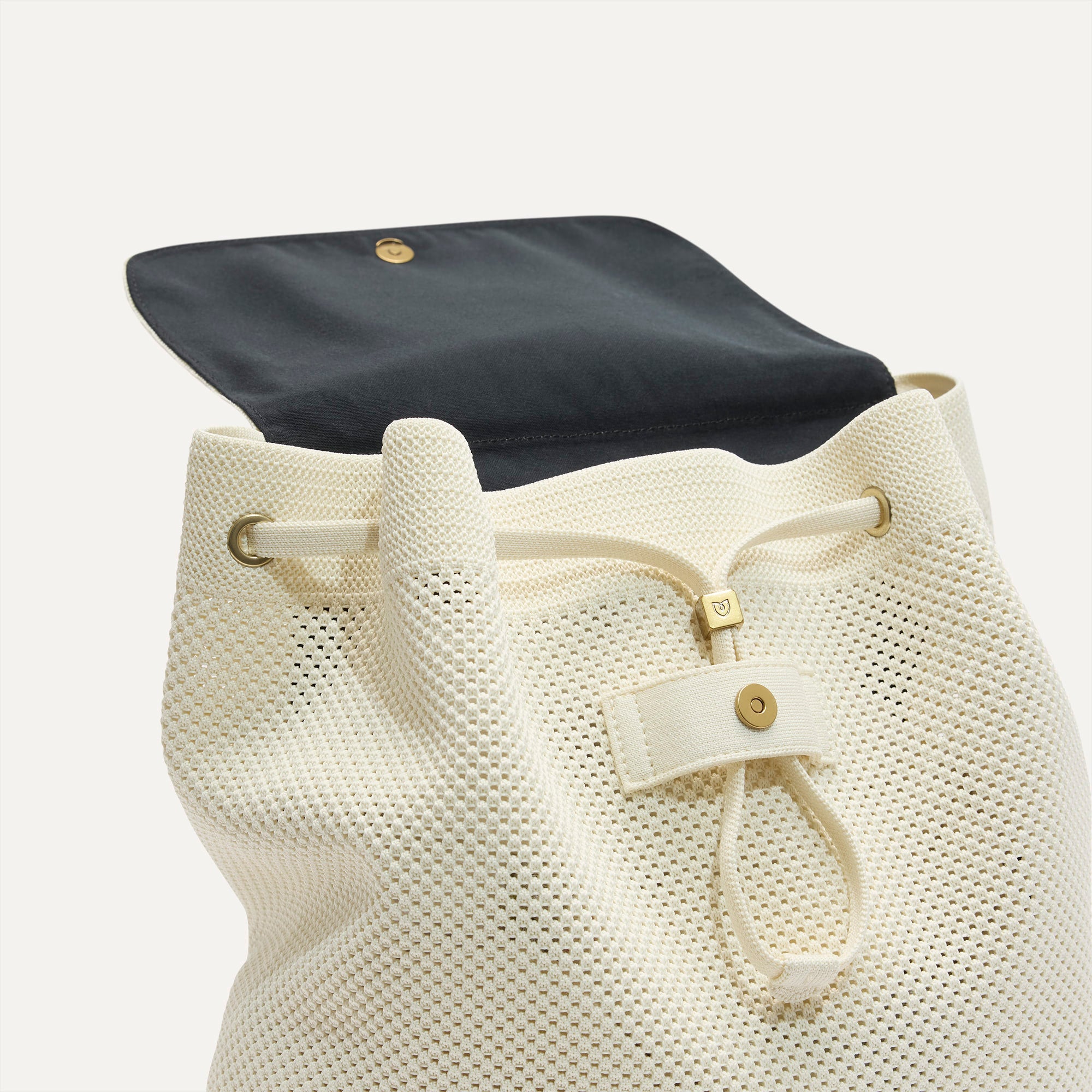 The Cinch Backpack - Coconut Crochet - Image 4