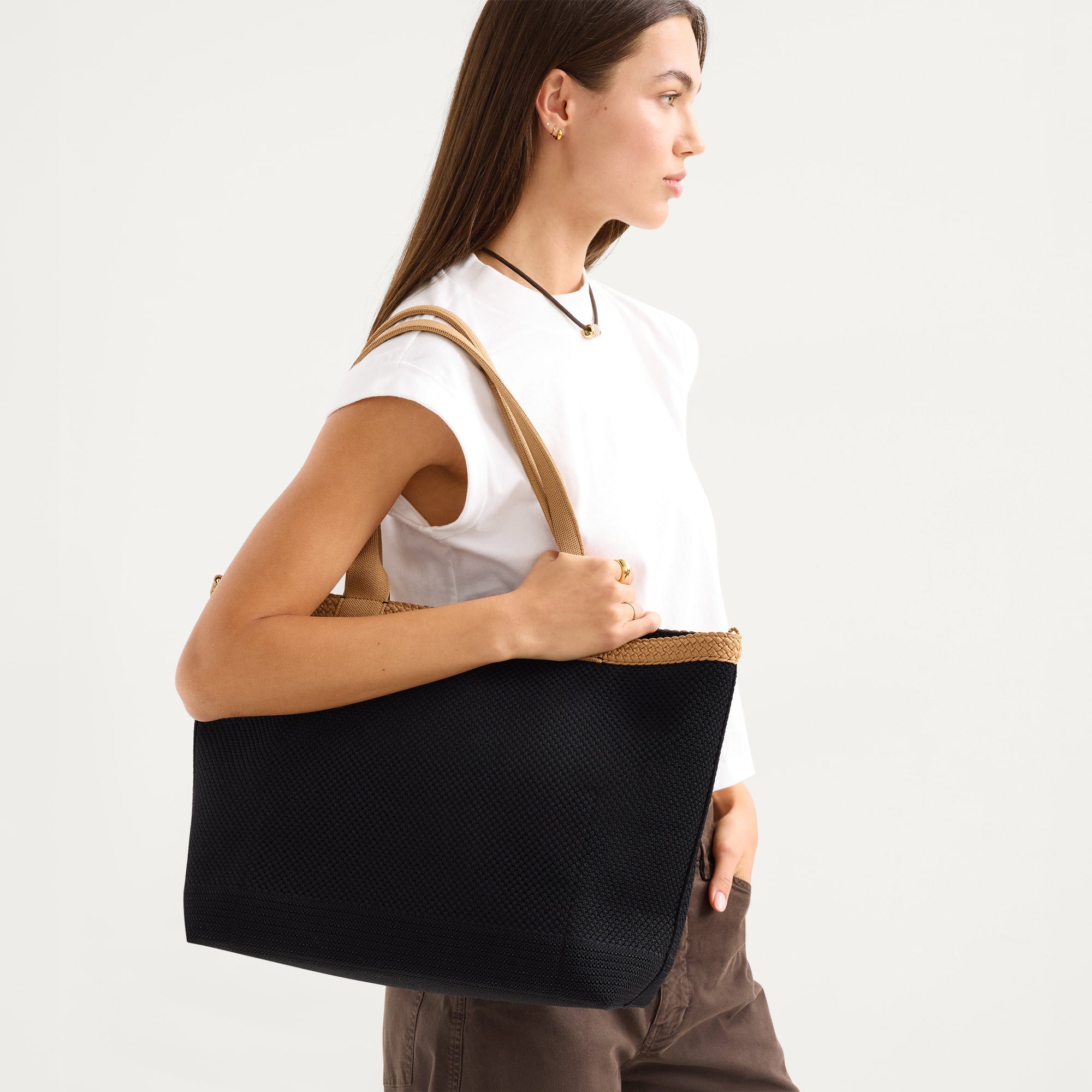 The Lightweight Zip Tote - Black Espresso Open-Knit - Image 3