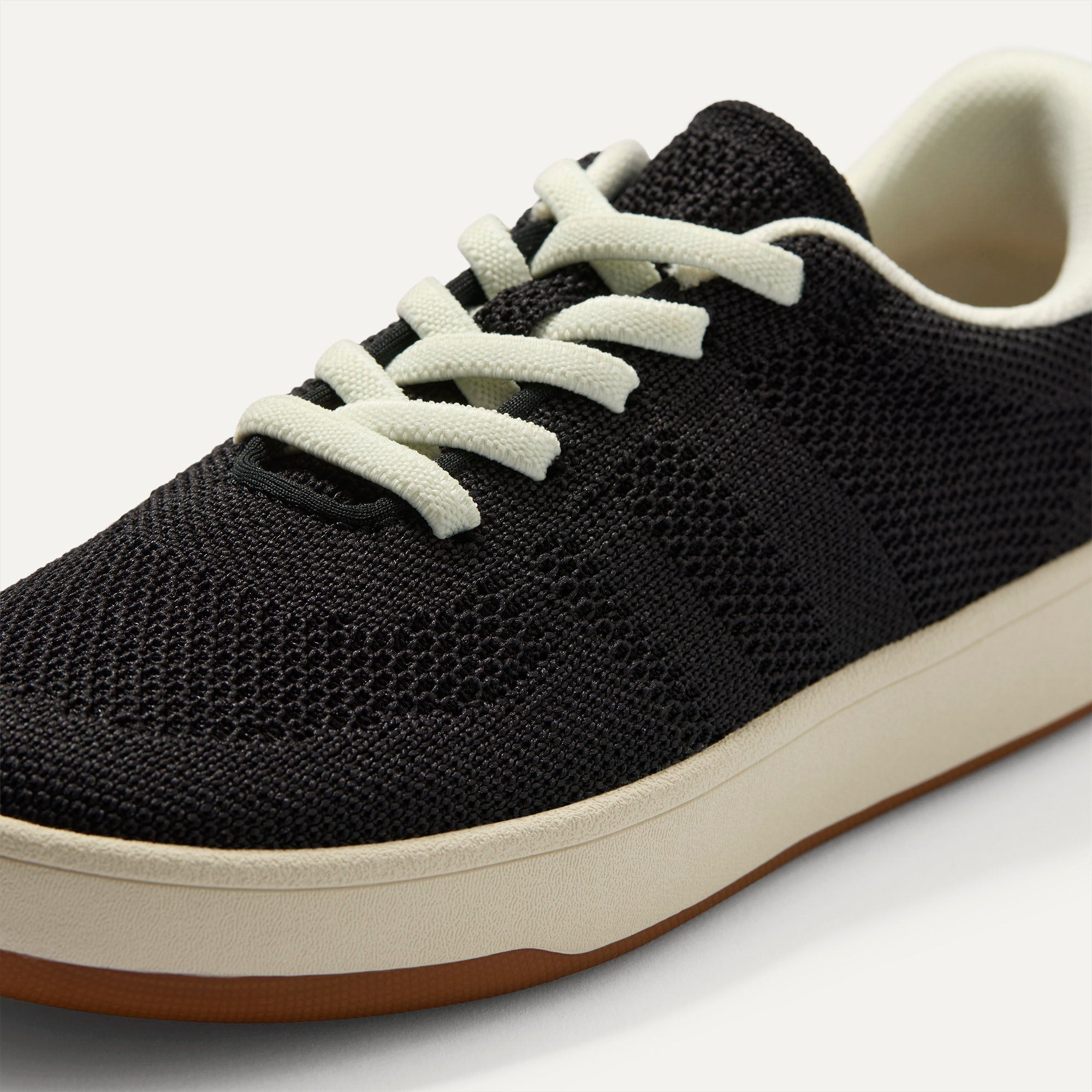 The Kids Stretch Sneaker - Zoom - Image 4