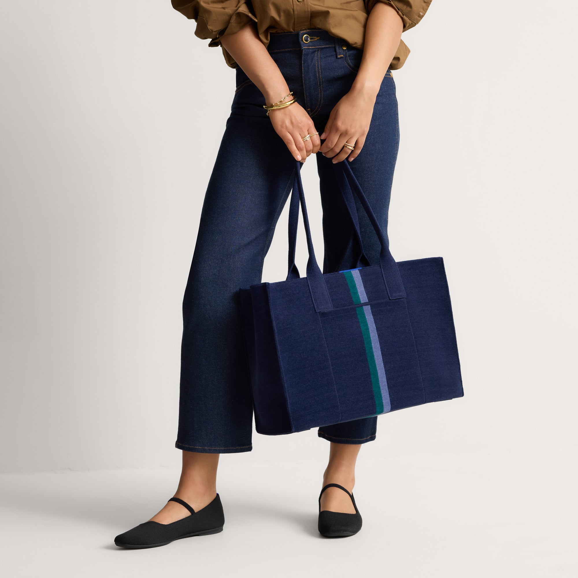 The Classic Tote - ReVelvet™ Peacock - Image 3